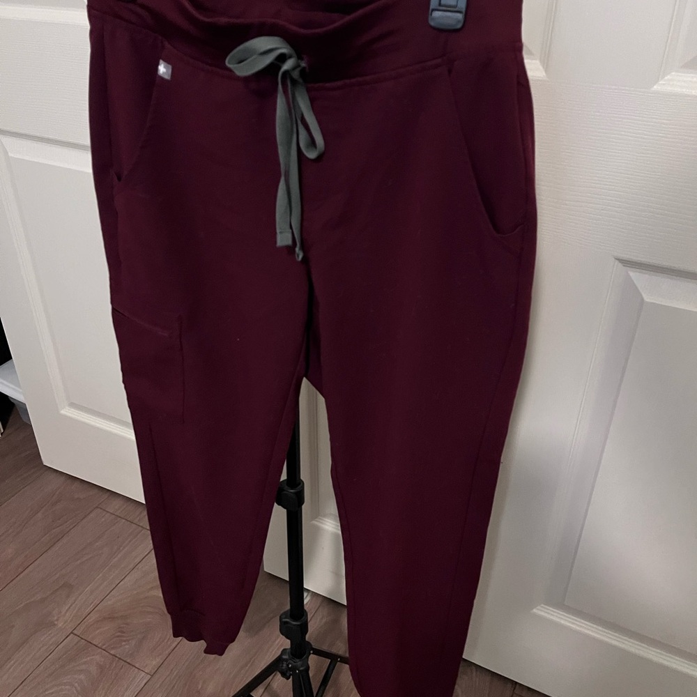 Figs Scrubs joggers size small